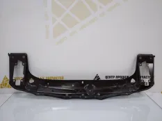 Панель передняя верхняя часть BMW 3 2015-2020 51647245786 F30 РЕСТАЙЛИНГ