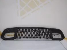 Решетка бампера нижняя Jeep Grand Cherokee 2018 - 2022 68262006A 4 WK2 РЕСТАЙЛИНГ 2