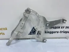 Петля капота BMW X5 2013-2018 41007381781 F15, левая