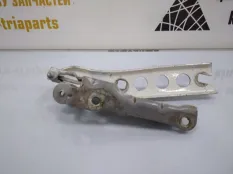 Петля капота Skoda Octavia 2004-2009 1Z0823301C A5 1Z3 ДО РЕСТАЙЛИНГ, левая