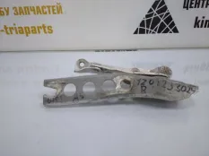 Петля капота Skoda Octavia 2004-2009 1Z0823302C A5 1Z3 ДО РЕСТАЙЛИНГ, правая
