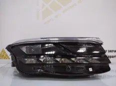 Фара LED ЛЭД светодиодная Volkswagen Touareg 2018-2022 761941082 3 CR7, правая