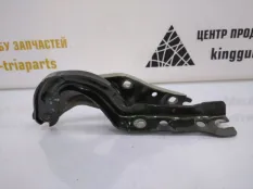 Петля капота Skoda Karoq 2017-2021 57A823302 1 NU7 ДО РЕСТАЙЛИНГ, правая