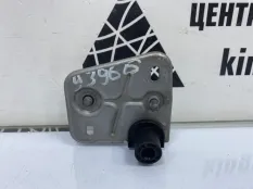 Петля замка капота Skoda Octavia 2019-2022 5E3823185A A8 NN3, левая