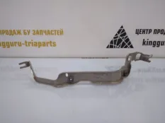 Кронштейн крыла Audi A6 2008-2013 4G0807592 4 C7 ДО РЕСТАЙЛИНГ, передний правый