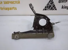 Кронштейн крыла BMW X3 2010-2014 41357267327 F25, передний левый