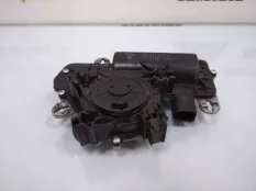 Доводчик двери багажника Skoda Karoq 2017-2021 5TA827887B 1 NU7 ДО РЕСТАЙЛИНГ