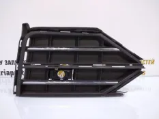 Решетка бампера Volkswagen Touareg 2018-2022 760853666C 3 CR7, правая