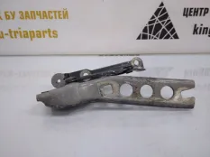 Петля капота Skoda Octavia 2004-2009 1Z0823301C A5 1Z3 ДО РЕСТАЙЛИНГ, левая
