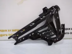 Решетка противотуманной фары Hyundai Sonata 2017-2019 86522E6710 7 LF РЕСТАЙЛИНГ, правая