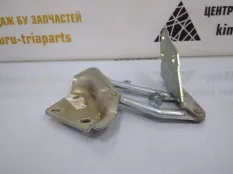 Петля капота Volkswagen Touareg 2002-2007 7L6823302B 1 7LA ДО РЕСТАЙЛИНГ, правая