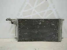 Радиатор кондиционера Volkswagen Polo 2009-2015 6R0820411T 5 612 ДО РЕСТАЙЛИНГ