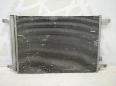 Радиатор кондиционера Skoda Octavia 2013-2017 5Q0816411AH A7 5E3 ДО РЕСТАЙЛИНГ