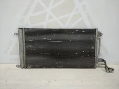 Радиатор кондиционера Volkswagen Polo 2009-2015 6R0820411T 5 612 ДО РЕСТАЙЛИНГ