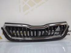 Решетка радиатора Skoda Rapid 2020-2022 60U853668 2 NK6
