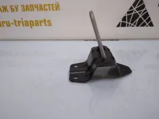Крюк замка капота BMW X1 2015-2019 51237435104 F48