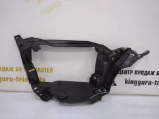 Кронштейн насадки глушителя BMW X5 2019-2023 51128074188 G05 M-PACK, правый