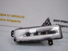 Фара противотуманная BMW X7 2019-2022 63177406365 G07, левая