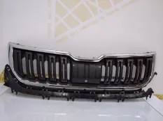 Решетка радиатора Skoda Kodiaq 2016-2022 565853653A 1 NS7 ДО РЕСТАЙЛИНГ