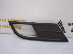 Решетка противотуманной фары Volkswagen Jetta 2014-2018 5CU853665A 6 162 РЕСТАЙЛИНГ, левая