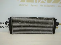 Радиатор интеркулера Opel Astra 2012-2017 13311080 J P10 5D РЕСТАЙЛИНГ