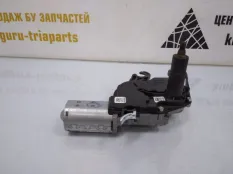 Моторчик стеклоочистителя Volkswagen Touareg 2018-2022 5G0955711C 3 CR7, задний