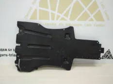 Защита двигателя Audi Q7 2009-2015 7L8825231A 1 4LB РЕСТАЙЛИНГ