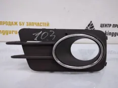 Решетка противотуманной фары Volkswagen Tiguan 2011-2017 5N0853666A 1 5N1 РЕСТАЙЛИНГ, правая
