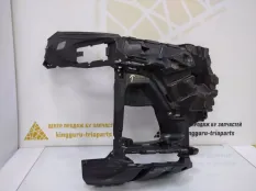 Кронштейн противотуманной фары BMW X7 2019-2022 51117423100 G07, правый