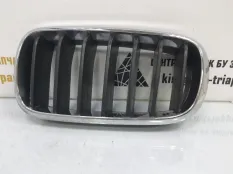 Решетка радиатора BMW X5 2013-2018 7316053 F15, левая
