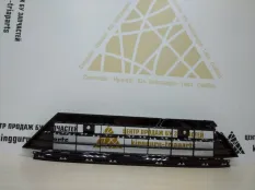 Решетка бампера нижняя Volkswagen Tiguan 2016-2020 5NA853677H 2 R-LINE AD1 ДО РЕСТАЙЛИНГ