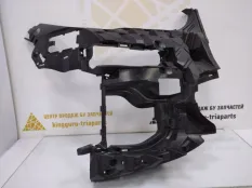 Кронштейн противотуманной фары BMW X5 2019-2023 51118069228 G05 M-PACK, правый