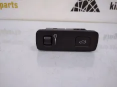 Кнопка открывания багажника Volvo S90 2 D4 Дорестайлинг 2020 31443873 PS 2.0 ДИЗЕЛЬ D4204T14