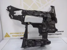 Кронштейн противотуманной фары BMW X5 2019-2023 51117421820 G05, правый