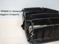 Воздуховод радиатора BMW X3 2010-2014 51747210476 F25