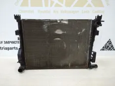 Радиатор охлаждения двигателя Renault Logan 2014-2018 214105731R 2 L8 ДО РЕСТАЙЛИНГ