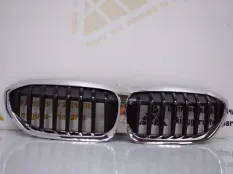 Решетка радиатора BMW 3 2018-2022 51137449428 G20