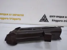 Патрубок воздушного фильтра BMW X5 2019-2023 13718635093 G05
