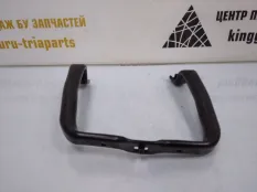 U-образная растяжка панели BMW 1 2019-2022 51647476045 F40