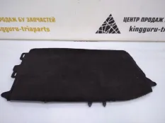 Обшивка центральной консоли Volvo S90 2 D4 Дорестайлинг 2020 31389645 PS 2.0 ДИЗЕЛЬ D4204T14, правая