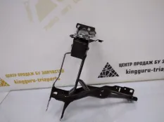 Кронштейн фары BMW X3 2017-2021 51647400113 G01 ДО РЕСТАЙЛИНГ, левый