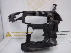 Кронштейн противотуманной фары BMW X6 2019-2022 51118069948 G06 M-PACK, правый