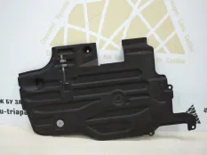 Защита днища Volvo S90 2 D4 Дорестайлинг 2020 31497464 PS 2.0 ДИЗЕЛЬ D4204T14, правая
