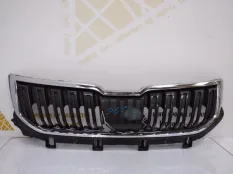 Решетка радиатора Skoda Karoq 2017-2021 57A853653B 1 NU7 ДО РЕСТАЙЛИНГ