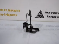 Крюк замка капота Skoda Octavia 2008-2013 1Z0823480F A5 РЕСТАЙЛИНГ