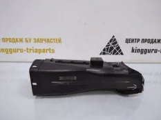 Патрубок воздушного фильтра BMW 5 2017-2019 13717643299 G30 ДО РЕСТАЙЛИНГ
