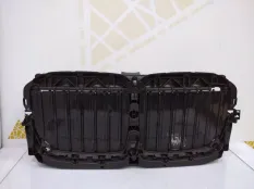 Воздушная заслонка жалюзи BMW X7 2019-2022 51749465348 G07