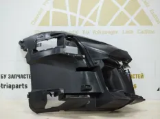 Кронштейн противотуманной фары BMW 6 2020-2022 51118078810 G32 M-PACK РЕСТАЙЛИНГ, правый