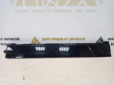 Молдинг кузова Volkswagen Transporter 2015-2019 7H1843796H T6 ДО РЕСТАЙЛИНГ, правый