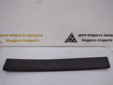 Молдинг двери BMW X1 2015-2019 51137352094 F48, задний правый